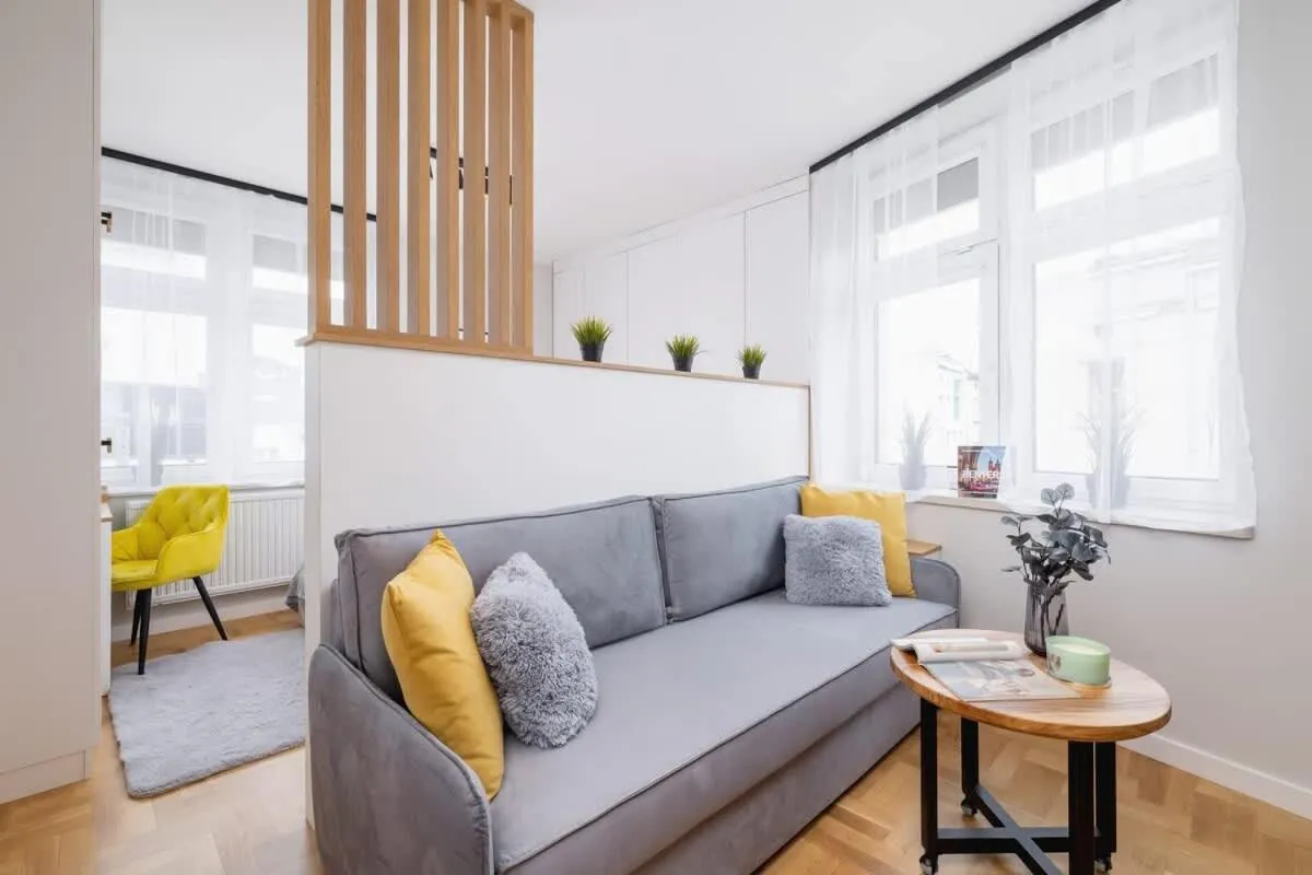 Image 1 of Apartamenty Warszauera z Klimatyzacją na Krakowskim Kazimierzu by Noclegi Renters