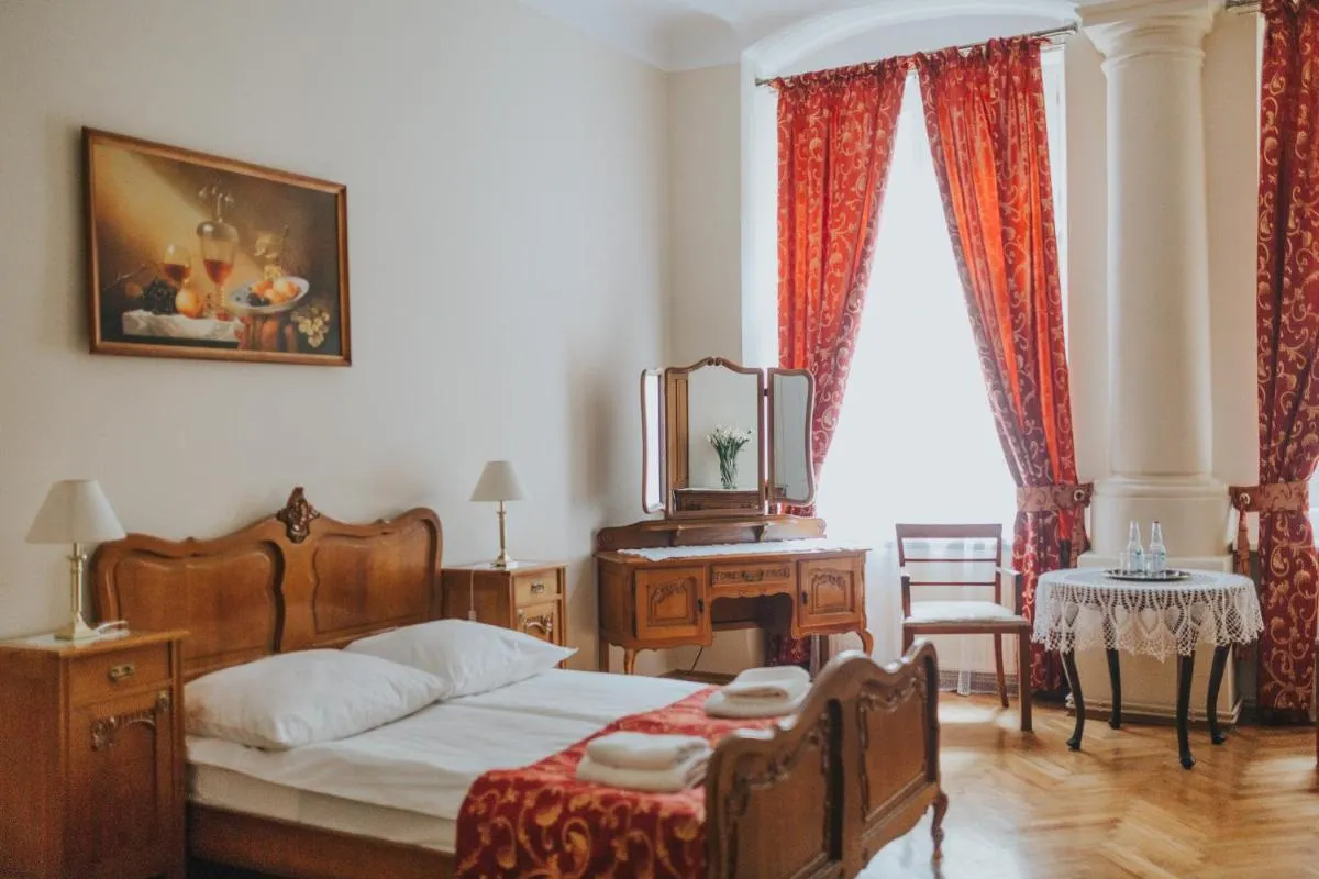 Image 1 of Aparthotel Camea
