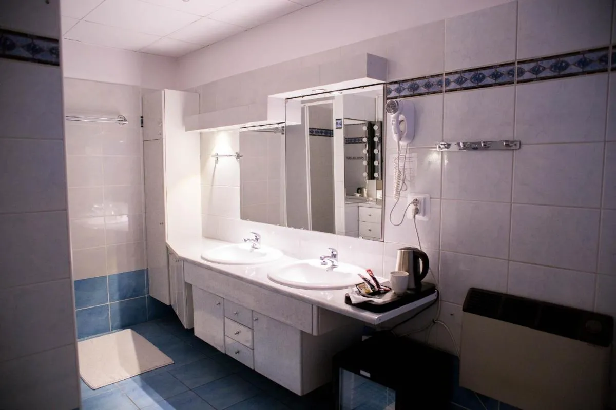 Image 2 of Aparthotel Maria