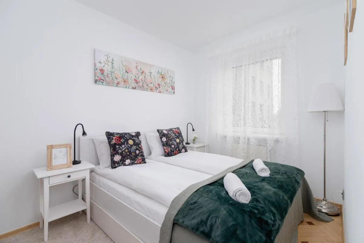 Image 1 of Apartment Home Office Dobrego Pasterza Kraków by Noclegi Renters