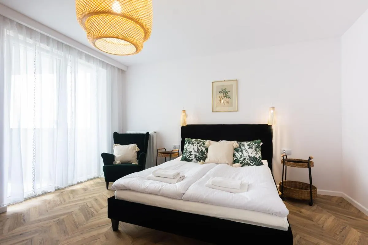 Image 1 of Apartments Deluxe Vermelo by NEARTO PL
