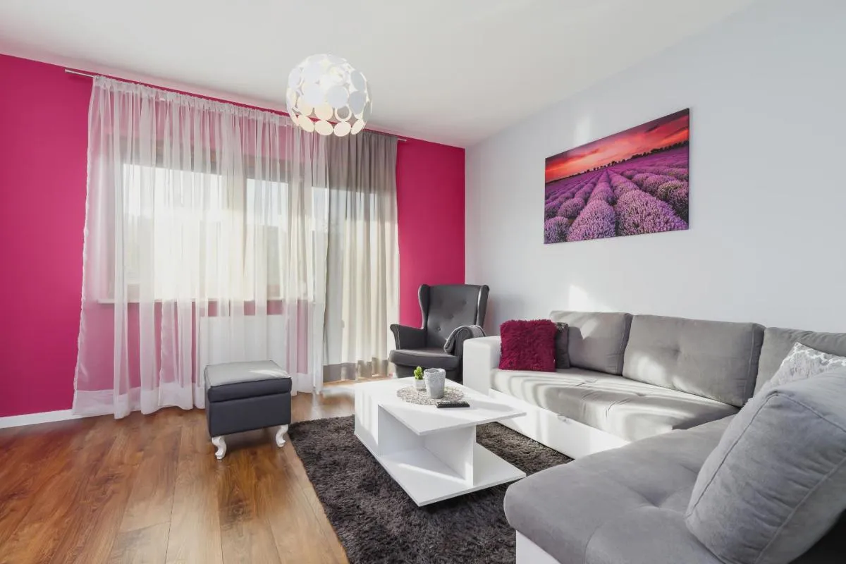 Image 2 of Apartments Kraków Rydlówka by Noclegi Renters