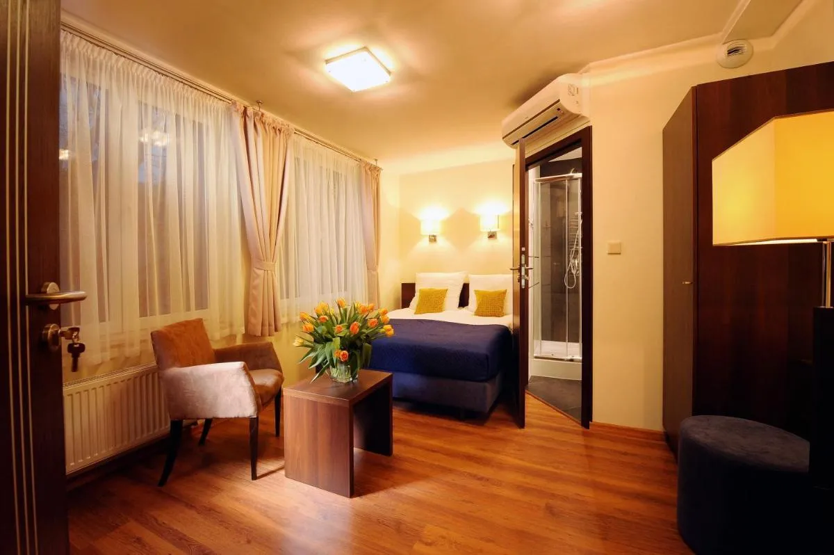 Image 1 of Armon Residence