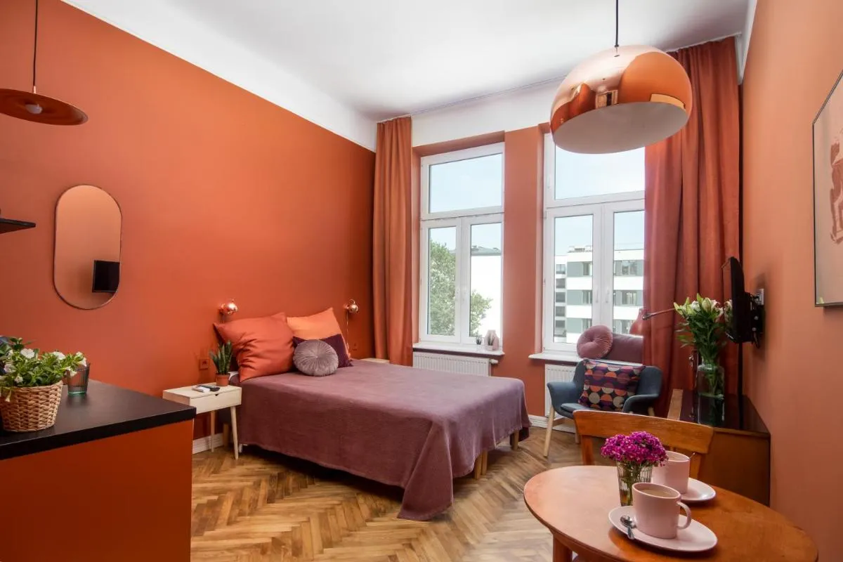 Image 1 of Barbacan Suites – Old Town Apartments – by Upstairs
