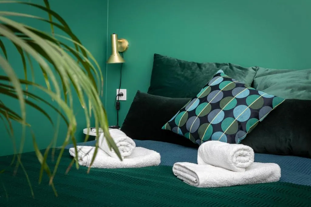 Image of Barbacan Suites – Old Town Apartments – by Upstairs