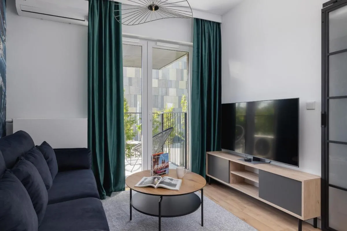 Image 4 of Beautiful Steam Park Apartment with Parking Old Town Cracow by Noclegi Renters