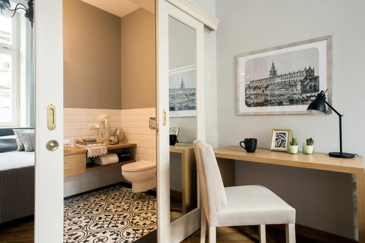 Image 2 of Belle Epoque Residence