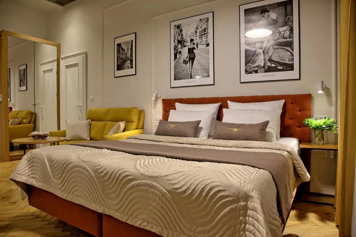 Image 4 of Bentis Luxury Apartments