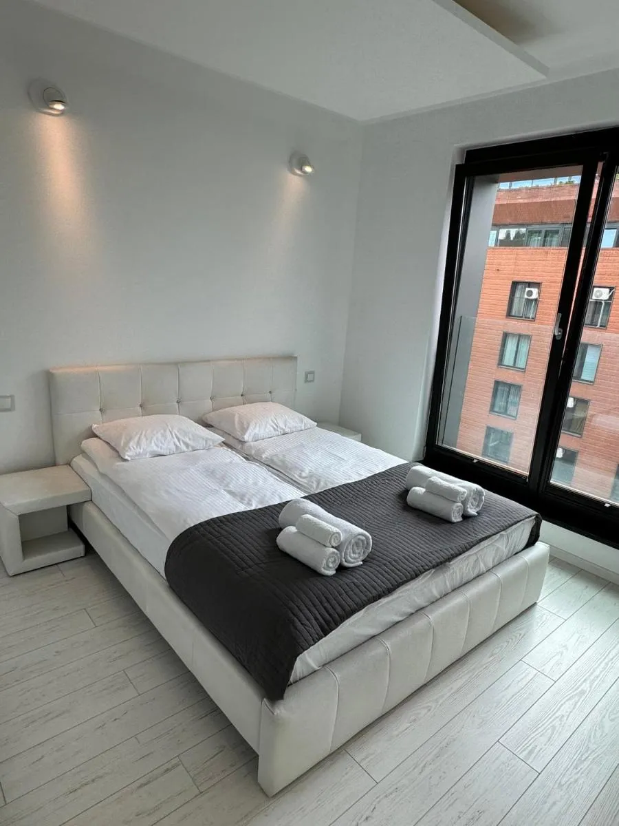 Image 5 of Black&White Angel Apartment