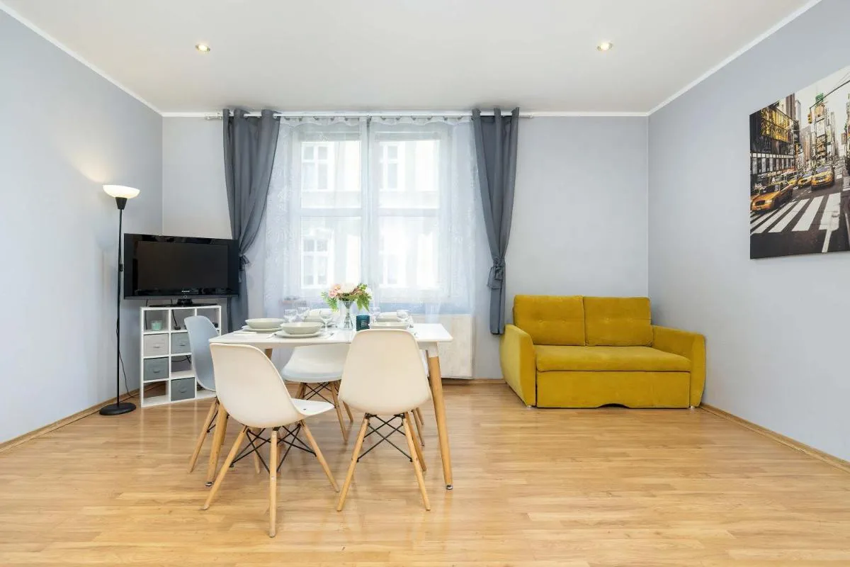 Image 2 of Bright Apartment Near Old Town and Wawel by Noclegi Renters