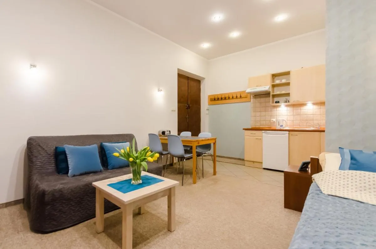 Image 3 of Central Krak Apartments – studios