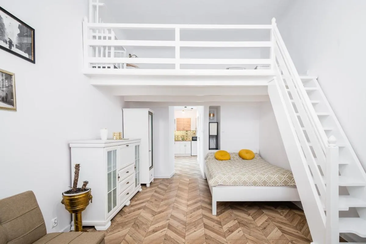 Image 6 of City Center Luxury Apartment WAWELOFTS