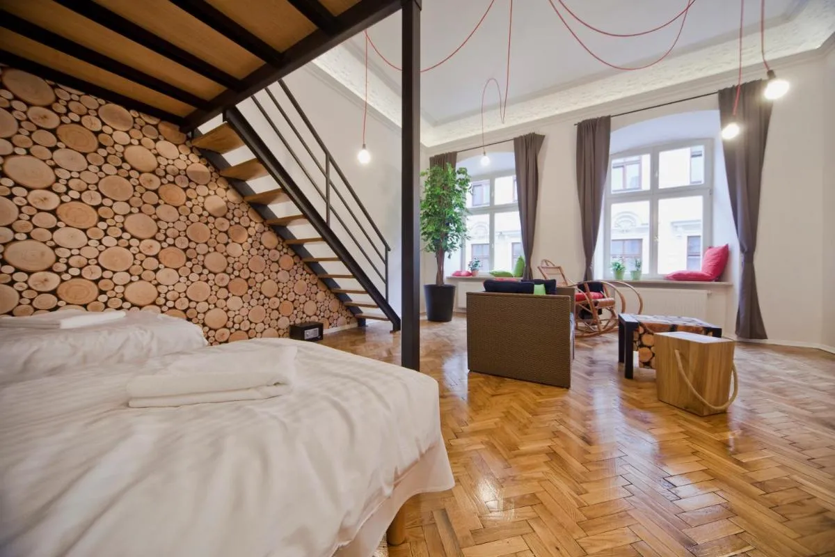 Image 1 of City Vibes Apartments