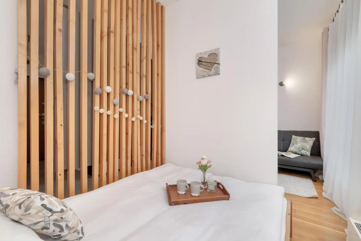 Image 4 of Cosy Ariańska Apartment for 3 in Cracow Center by Noclegi Renters