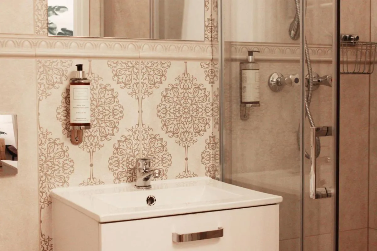 Image 2 of Cosy & Perfect Located Apartment