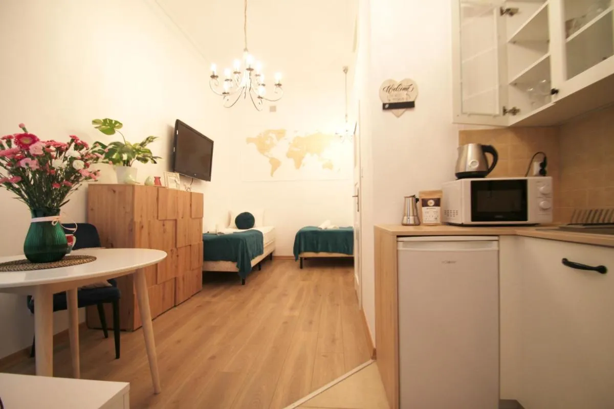 Image 3 of Cosy & Perfect Located Apartment