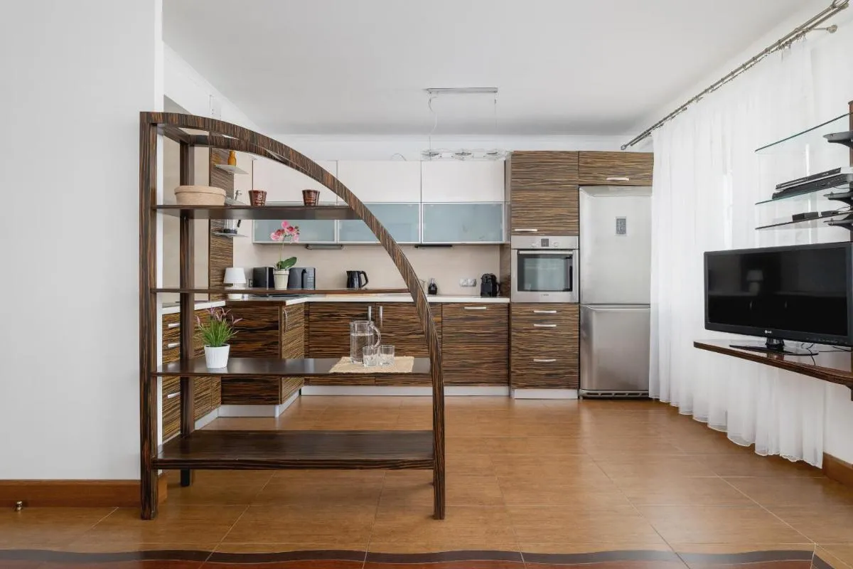 Image 2 of Cozy Apartment with Parking in Kraków by Noclegi Renters