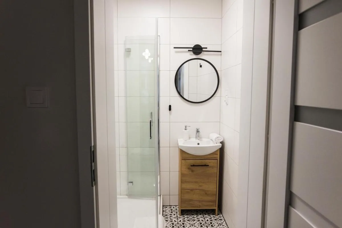 Image 2 of CracWoW K8 No.10 Apartment