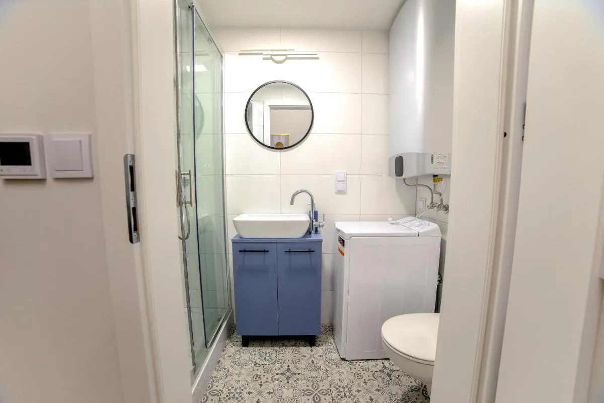 Image 2 of CracWoW Saint Sebastian Apartments