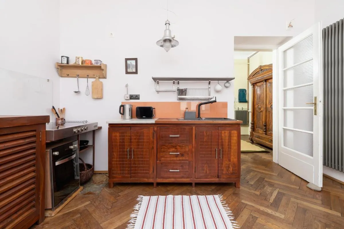Image 4 of Cracow Kazimierz Retro Apartment Skawińska by Noclegi Renters