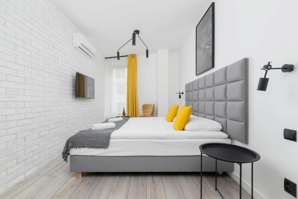 Image 4 of Cracow Miodowa 42 Elegant Studios by Noclegi Renters
