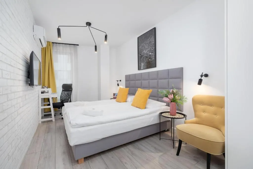 Image of Cracow Miodowa 42 Elegant Studios by Noclegi Renters
