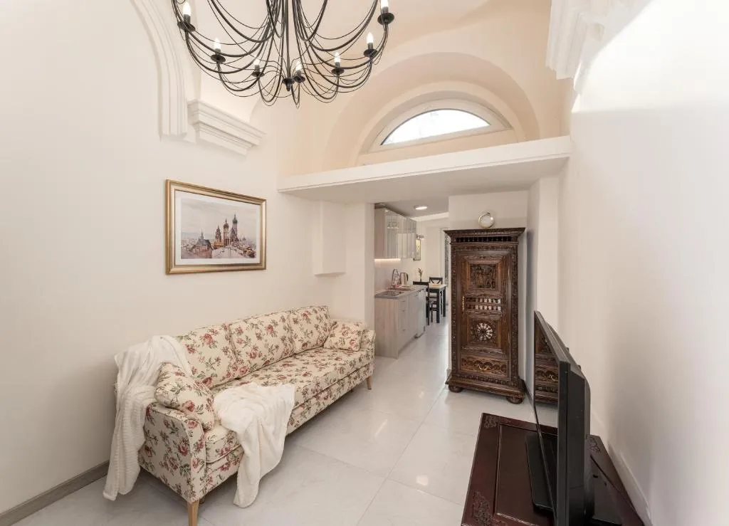 Image of Cracow Royal Charm Studio