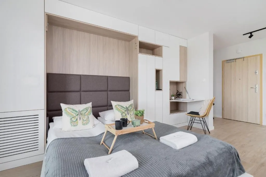 Image of Deluxe City Studio with Parking Kącik 10 by Noclegi Renters