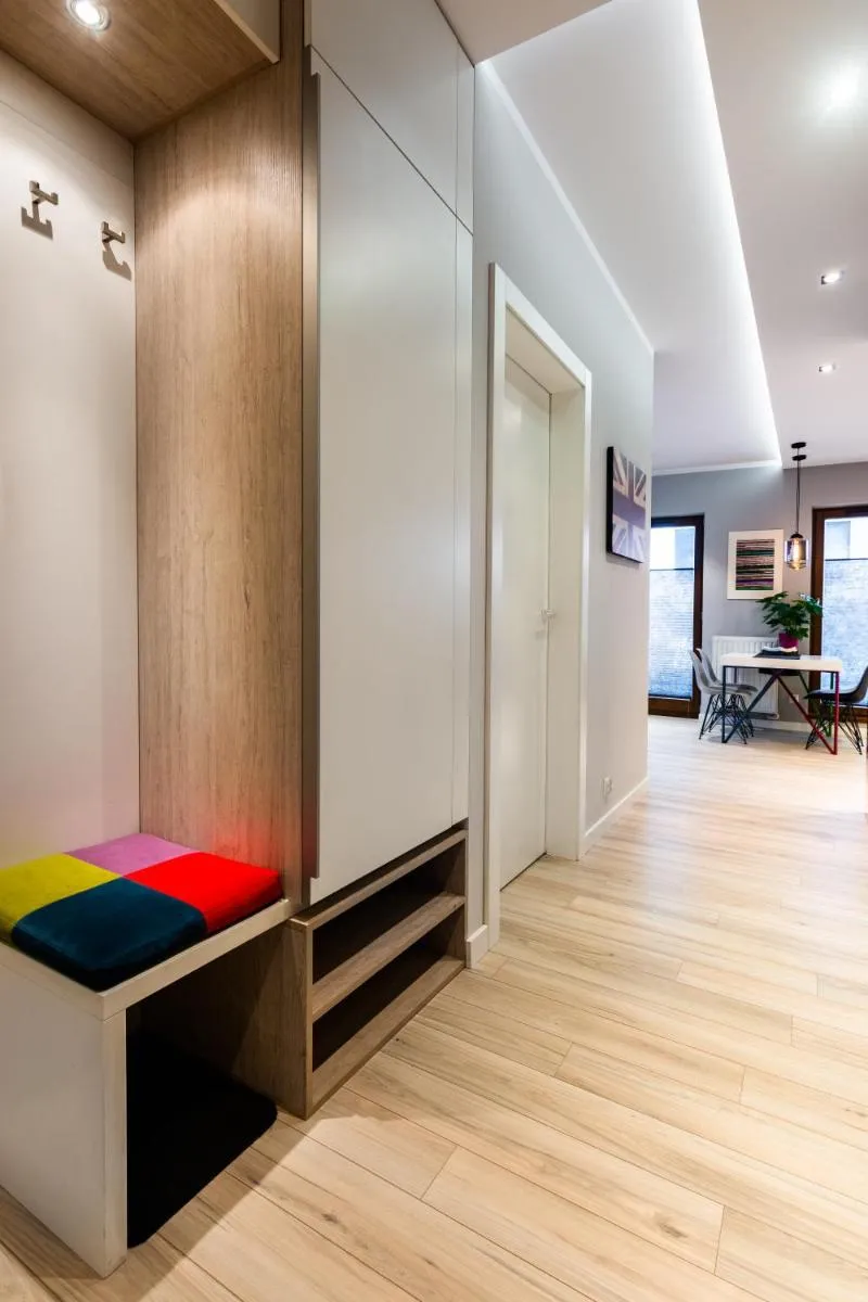 Image 6 of Elegant Business Accommodation with Parking – by Upstairs