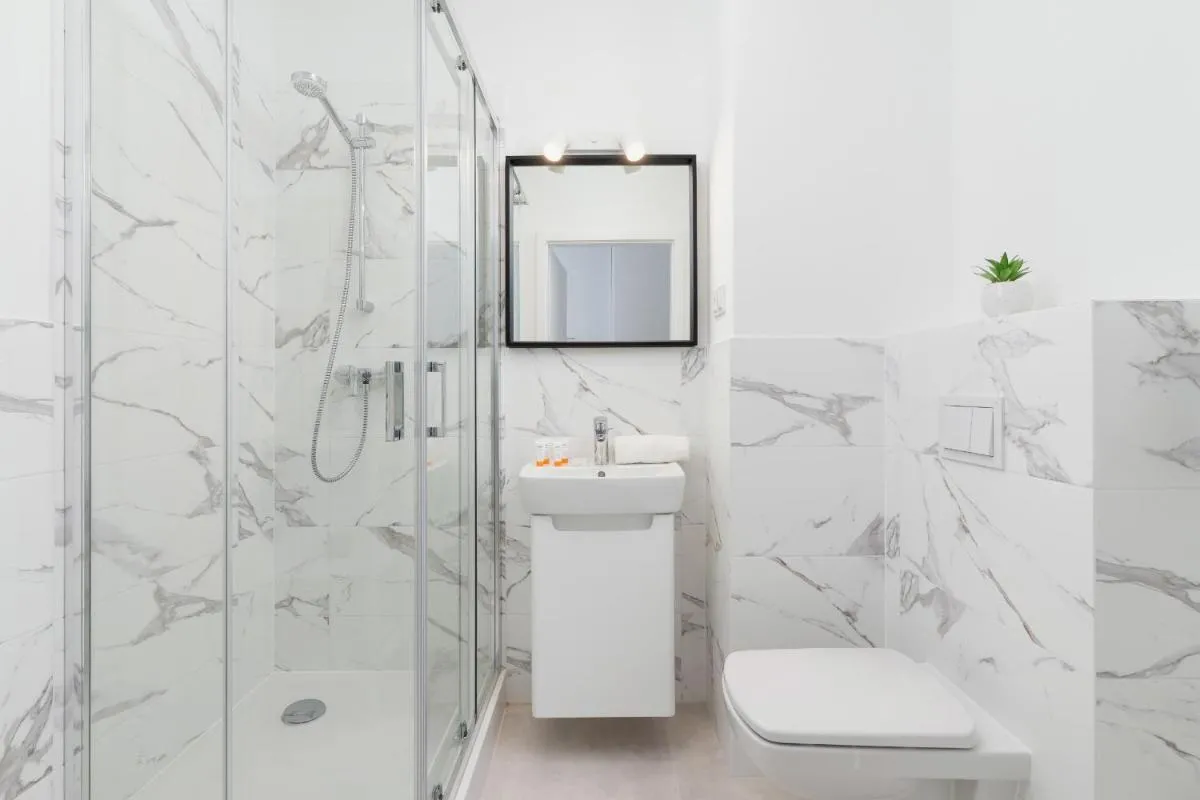 Image 2 of Elegant Pet-Friendly Studio in Krakow by Noclegi Renters