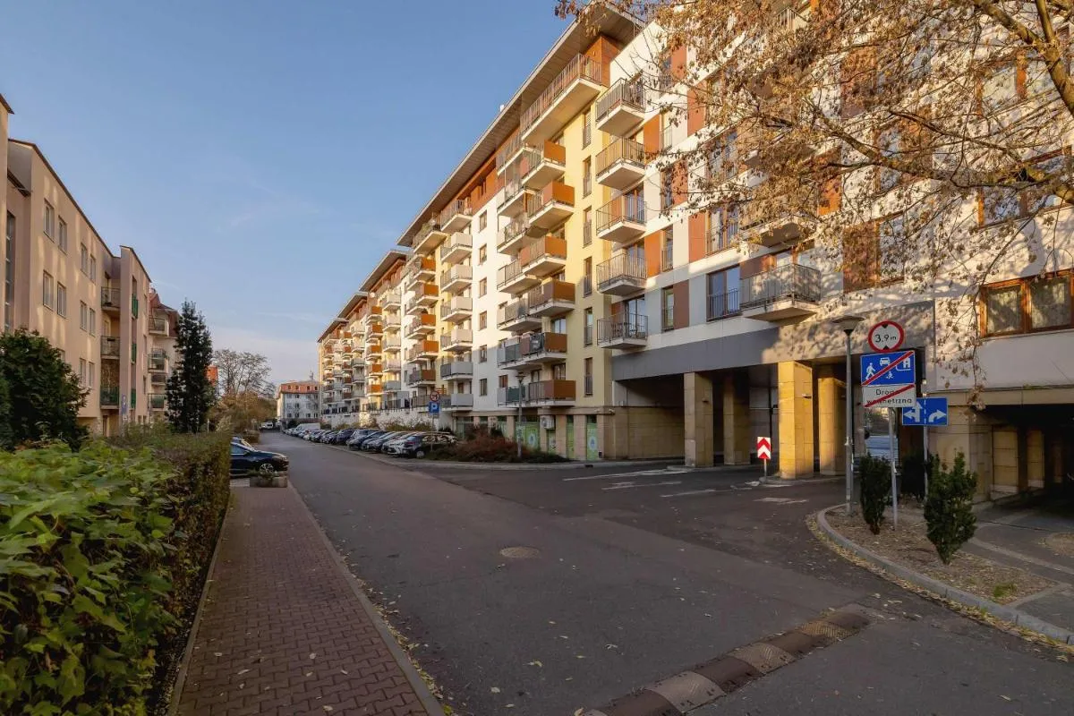 Image 5 of Exceptional Apartment with Balcony by Noclegi Renters