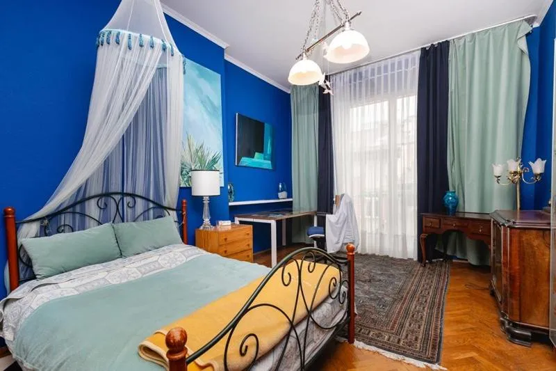 Image of Fine Art Luxury Apartment 110 m2 , 3 min walk to Main Square