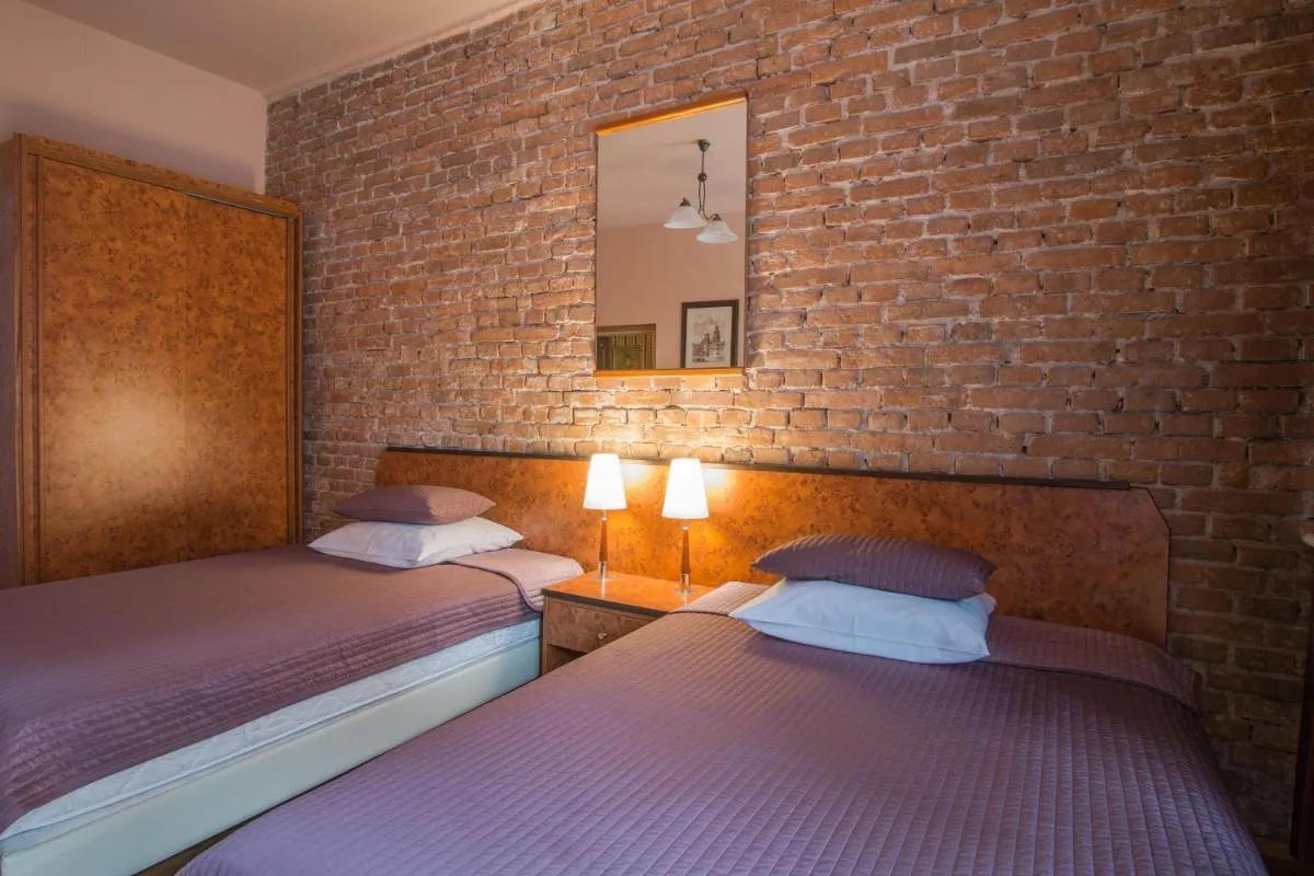 Image 5 of Finger Guest Rooms