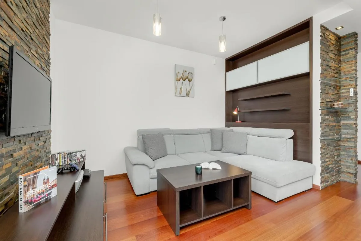 Image 5 of Gamers’ Paradise – Modern Apartment with Parking in Cracow by Noclegi Renters