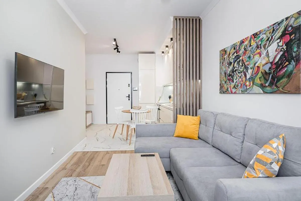 Image 4 of Golden residence apartment