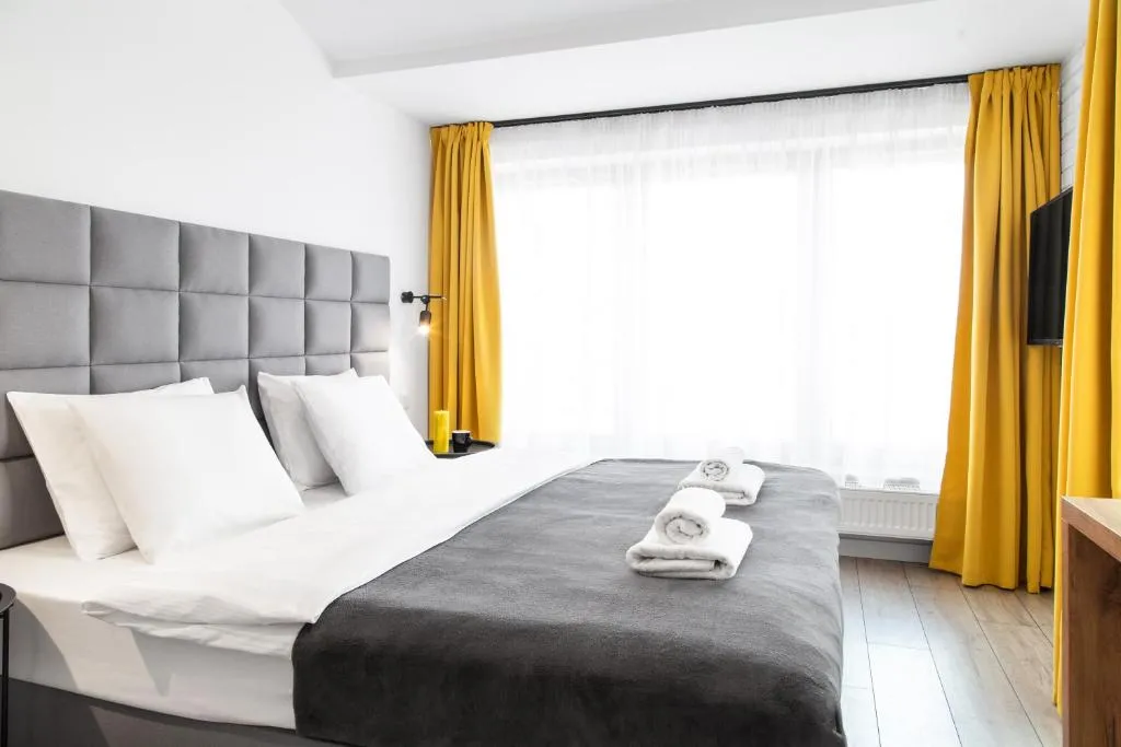 Image of HOUSEHOST Apartament: ul. Miodowa 42/42b