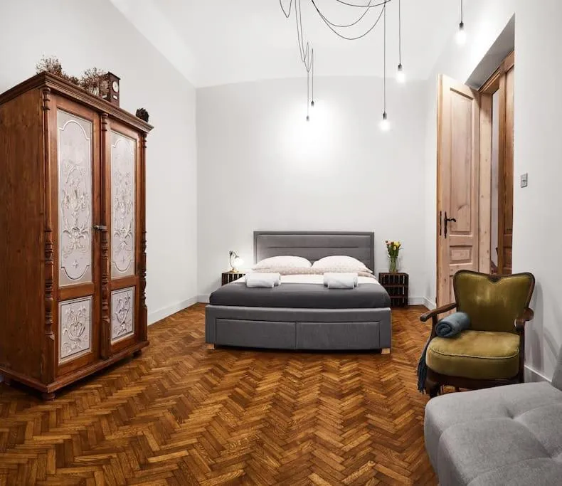 Image of HOUSEHOST Apartment: Józefa Dietla 73/7