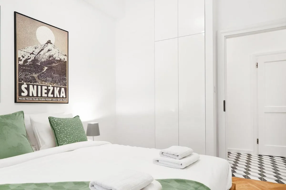 Image 5 of HOUSEHOST Apartment :Starowiślna 66/9 Street