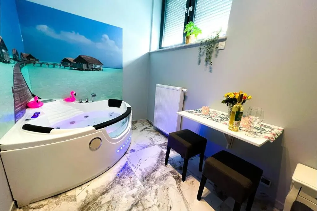 Image 2 of Hot Jacuzzi in Cracow