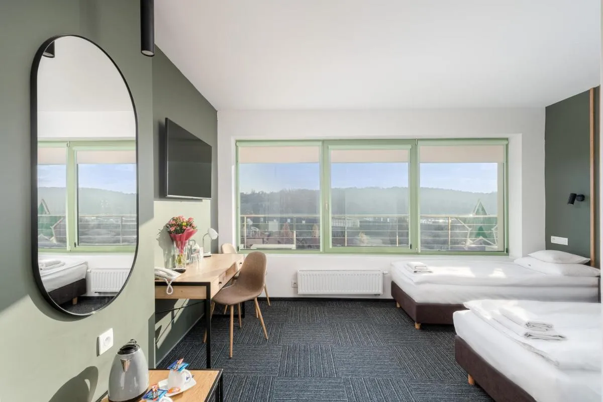 Image 2 of Hotel Artur
