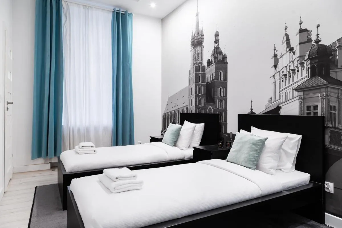 Image 1 of Househost Apartment: Bonerowska 5/11