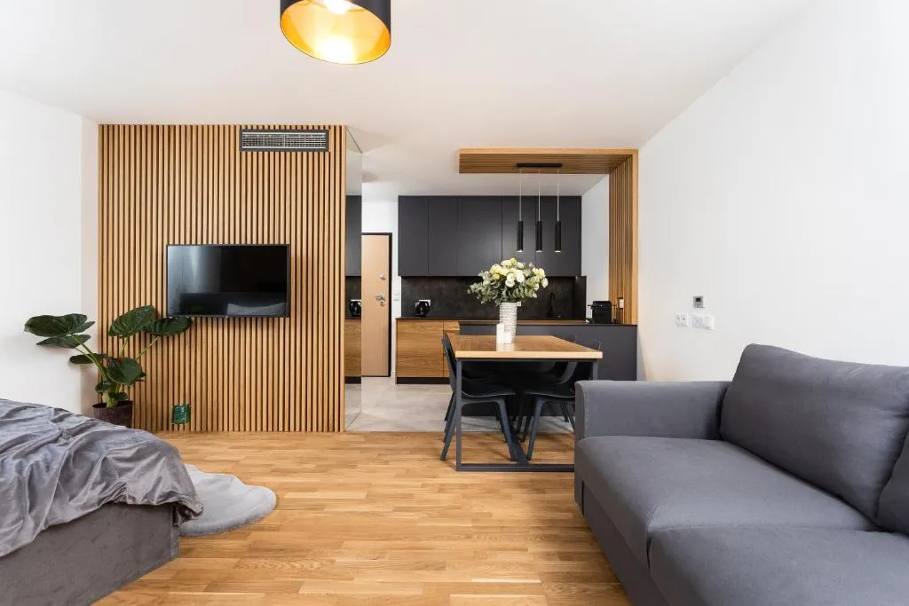 Image of InPoint Apartments G15 near Old Town & Kazimierz District & Parking Option