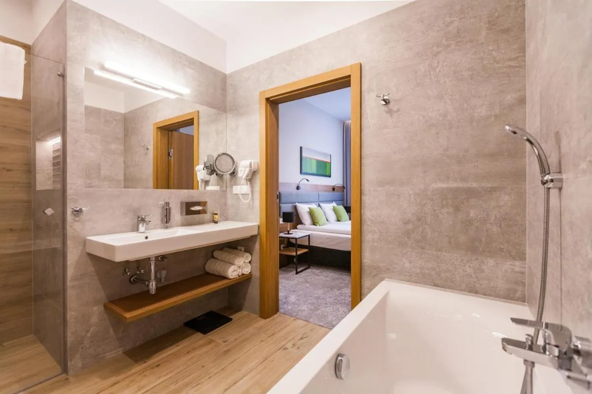 Image 2 of K4 APARTHOTEL KRAKÓW