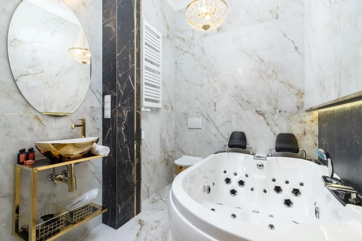 Image 1 of Kazimierz Studio with Jacuzzi by Renters Prestige