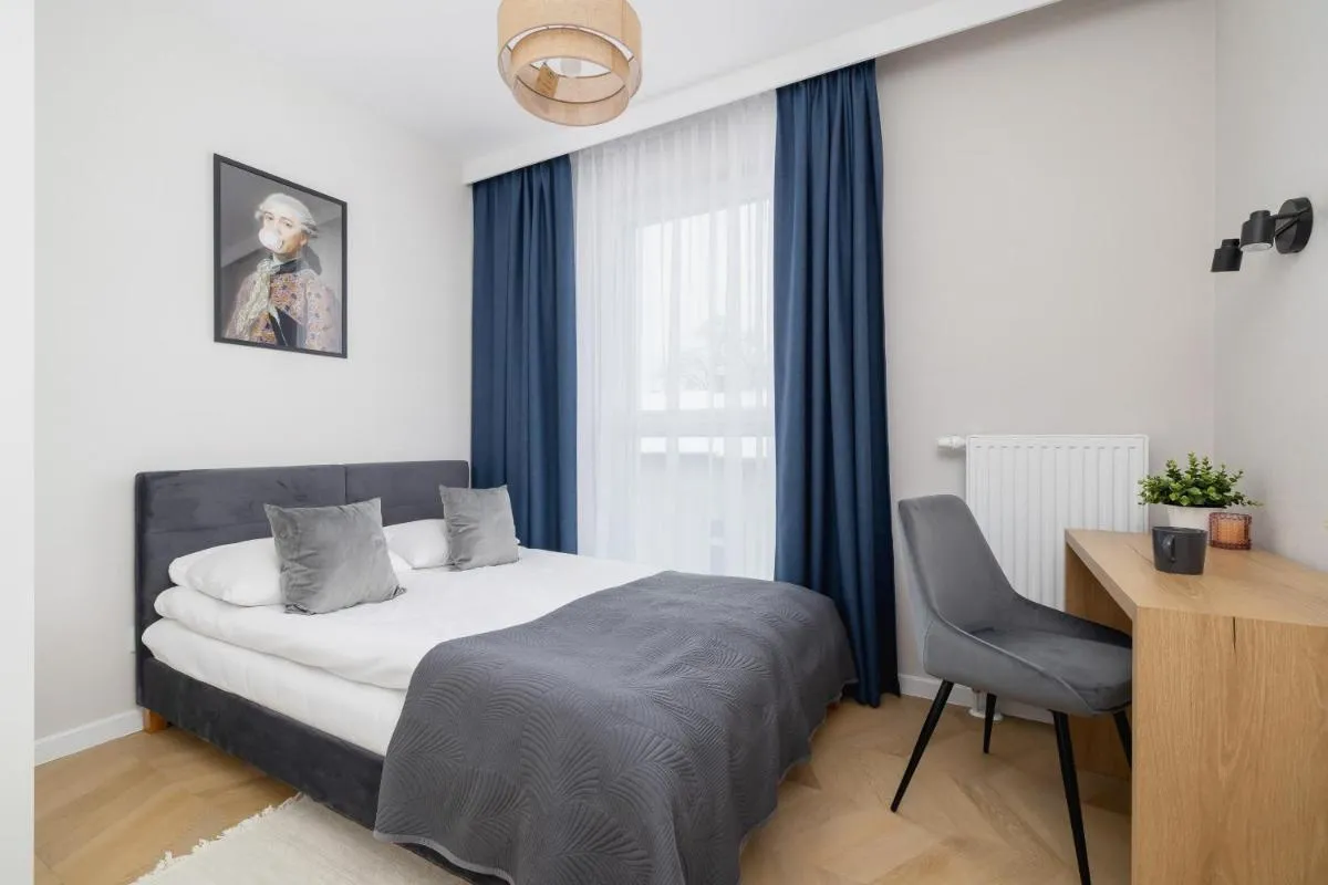 Image 6 of Klimatyzowane Apartamenty w Centrum Krakowa z Parkingiem i Biurkiem by Renters Prestige
