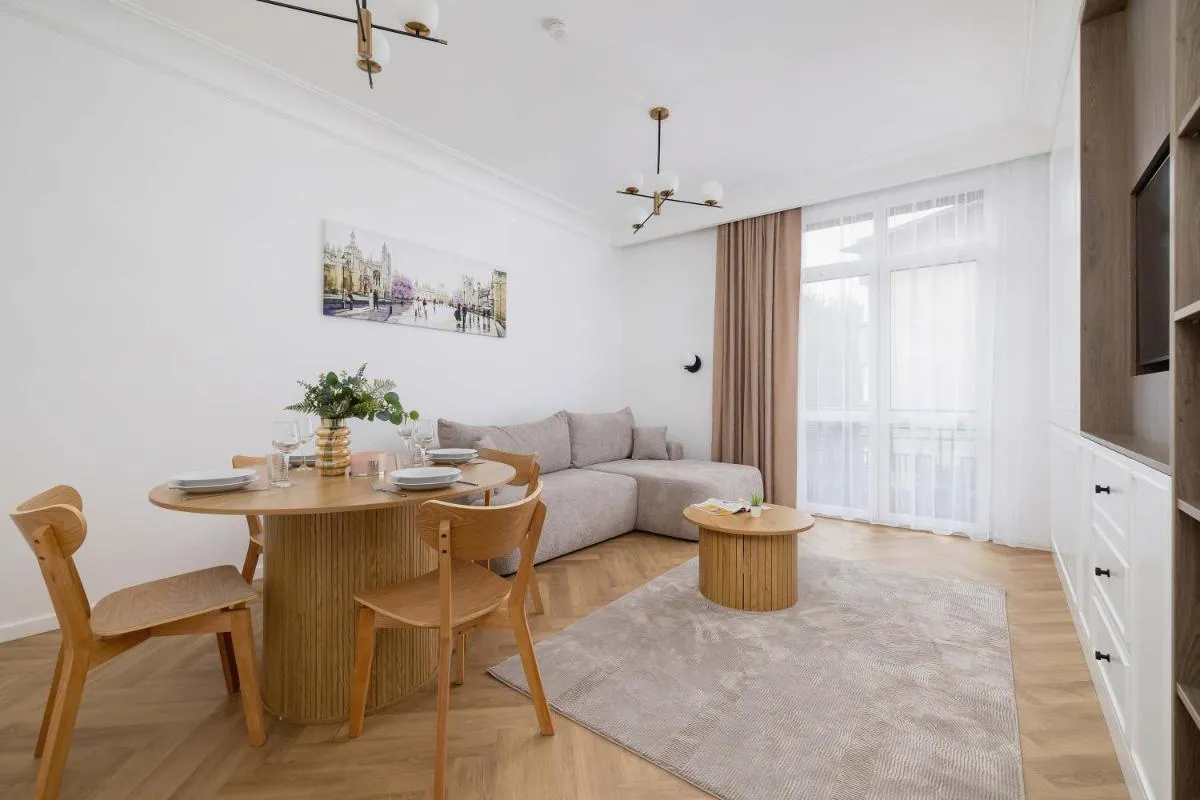 Image 6 of Klimatyzowany Apartament w Krakowie przy Parku z Dwiema Sypialniami i Biurkiem do Pracy Zdalnej by Noclegi Renters