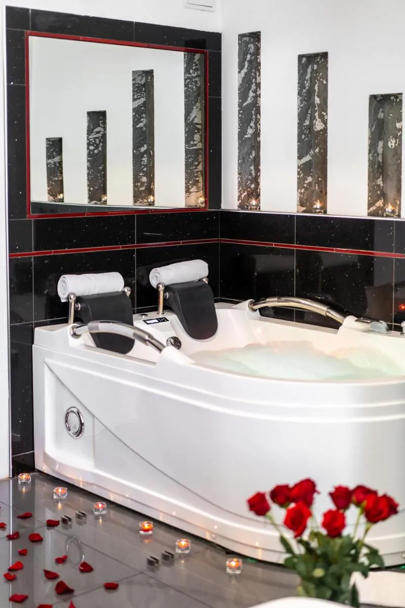 Image 3 of Komorowski Luxury Guest Rooms