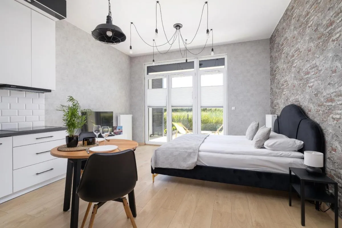 Image 5 of Kraków Studio with Parking & Terrace near Zalew Bagry by Renters Prestige