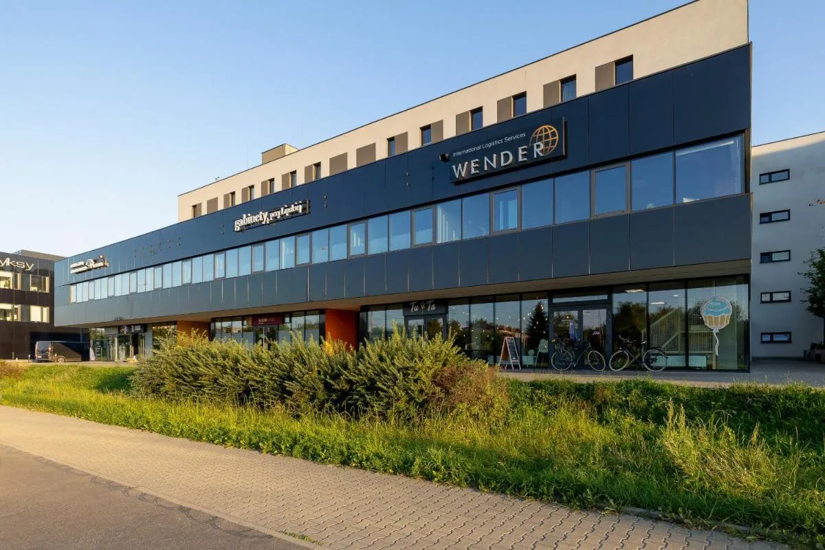 Image 4 of Kraków Studio with Parking & Terrace near Zalew Bagry by Renters Prestige
