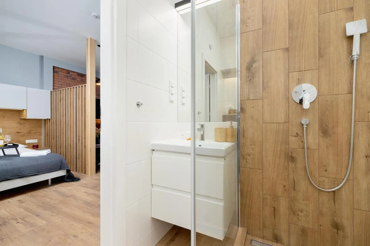 Image 2 of Kraków Trendy Studio Apartments by Noclegi Renters